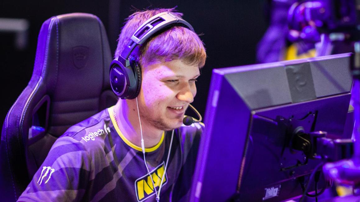 LPL季后赛再次延期：原定于4月8日恢复的季后赛将延期至4月12日起继续在线上进行